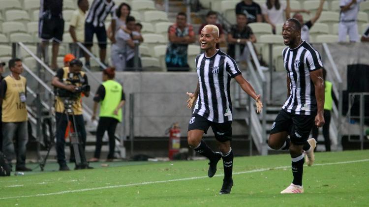 Matheus Gonçalves comemora gol marcado pelo Ceará sobre o Palmeiras - Pedro Chaves/AGIF - Pedro Chaves/AGIF