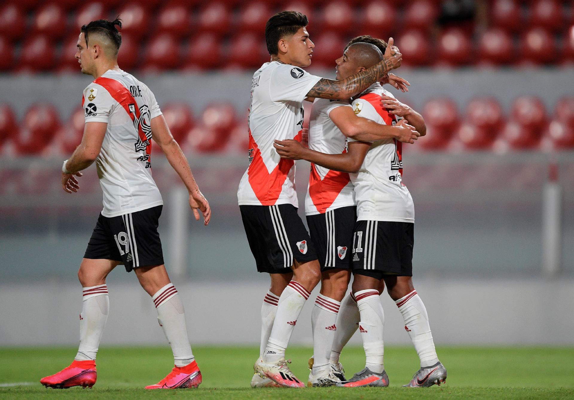 River Plate Vence Por 1 A 0 E Elimina O Athletico Pr Da Libertadores 01 12 2020 Uol Esporte