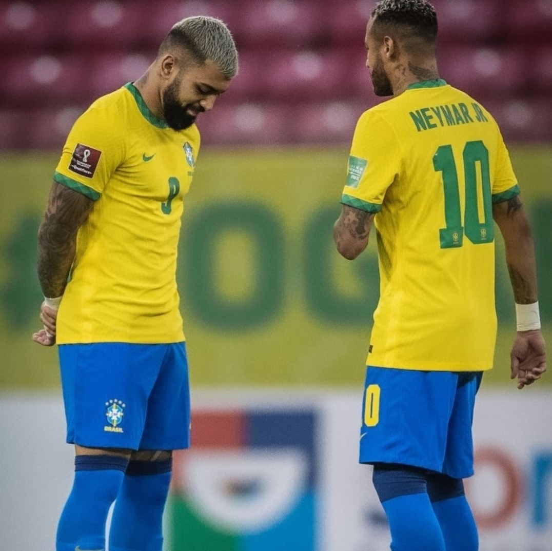 Jornalista coloca Gabigol ao lado de Neymar como melhor atacante