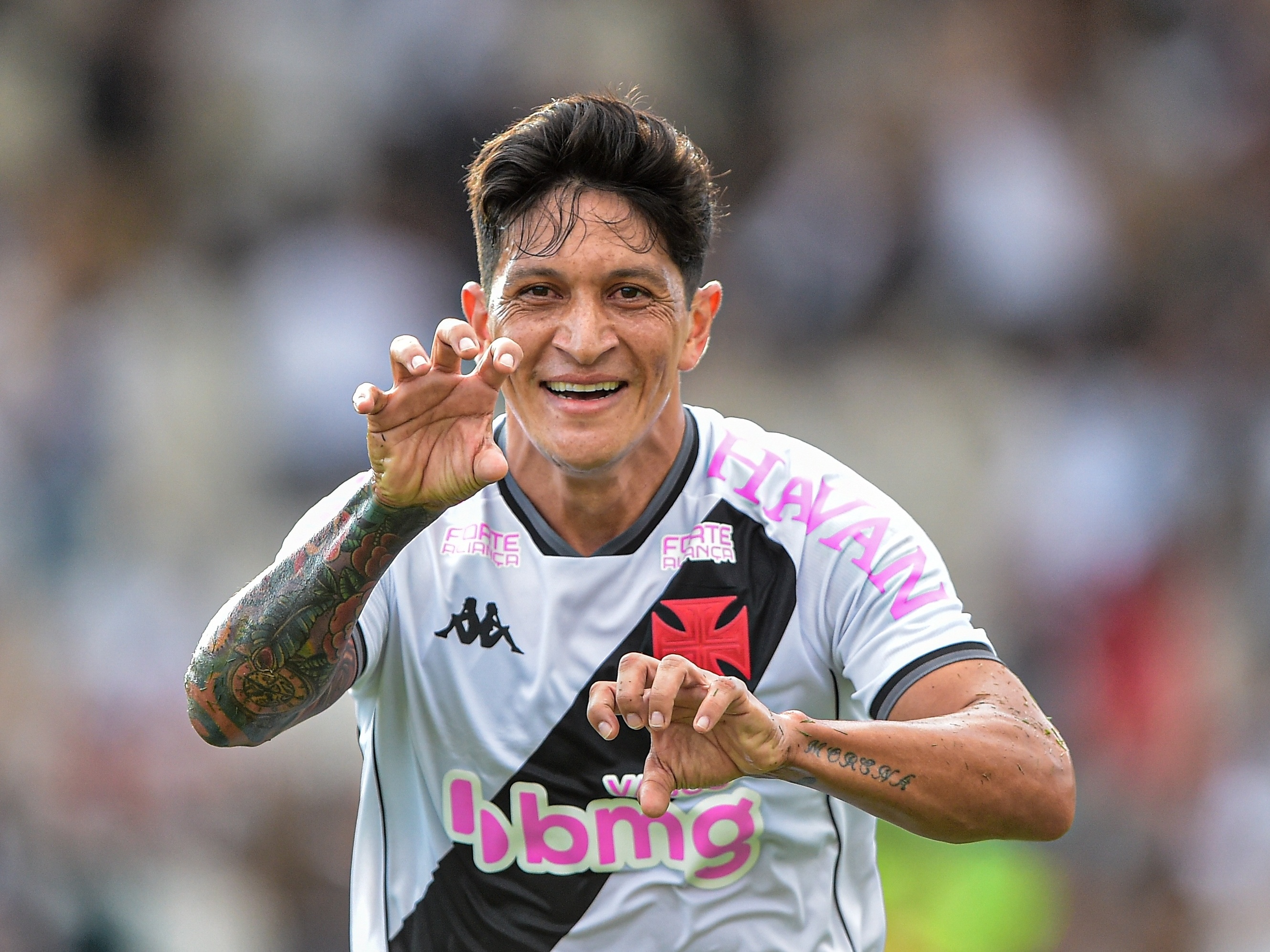 Vasco tem quase o triplo de pontos e o dobro de gols que início de 2021 -  12/02/2022 - UOL Esporte