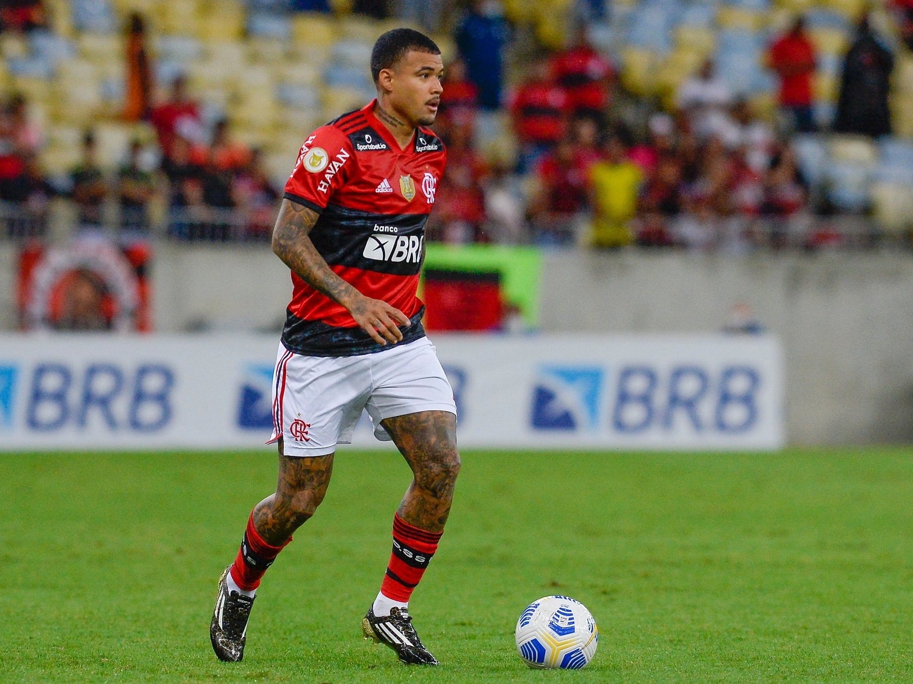 Por que Kenedy saiu do Flamengo?