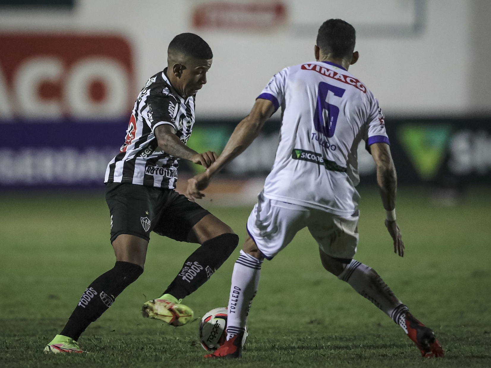 Atlético-MG tem noite ruim e perde a primeira sob comando de Turco Mohamed - 09/02/2022 foto