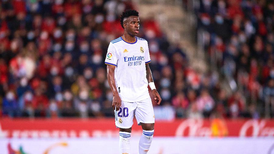 Vinicius Jr durante a vitória do Real Madrid sobre o Mallorca, pelo Campeonato Espanhol 2021/22 - Cristian Trujillo/Getty