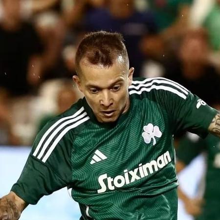 Bernard está na segunda temporada com o Panathinaikos, da Grécia