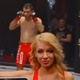 Iraniano chuta ring girl antes de luta do MMA na Rússia; assista - Reprodução