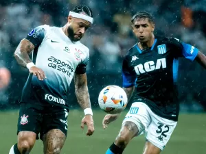 Rival do Corinthians na Sul-Americana, Racing poupa titulares e perde no Argentino