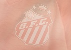 Santos e mais quatro times lançam uniforme homenagem ao Outubro Rosa