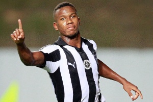 Ex-Botafogo, Ribamar é oferecido, mas valores afastam negócio