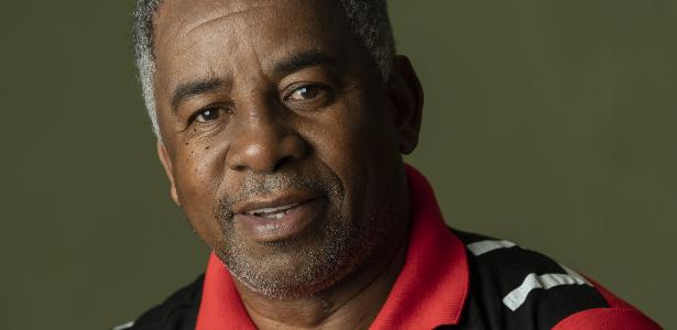 Auxiliar que virou técnico | Campeão em 2009, Andrade confia em nova arrancada do Fla: 'É só mudar postura'