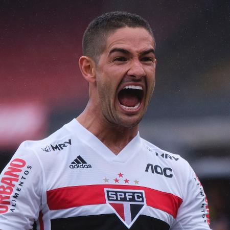 Alexandre Pato se recupera no São Paulo, mas pode virar reforço do time?