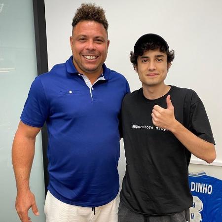 Ronaldo Fenômeno com o jogador e streamer NinexT - Reprodução/Instagram