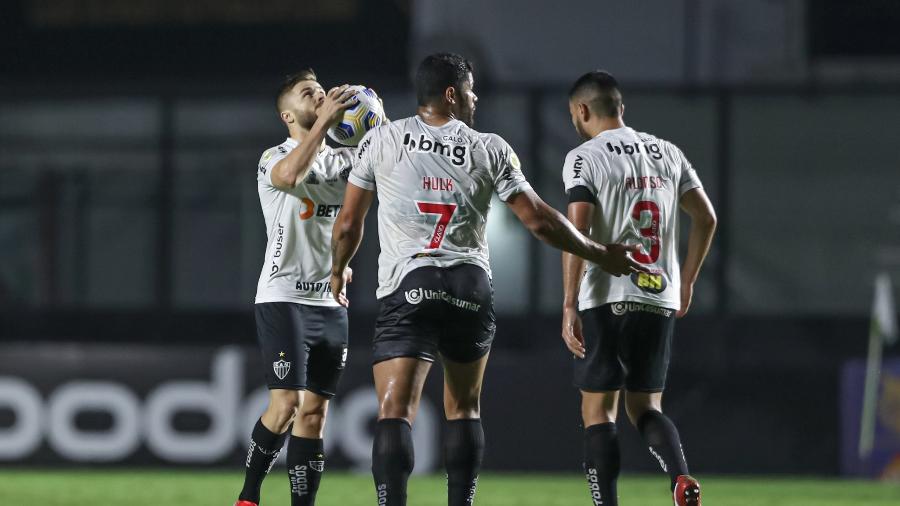 Sasha saiu do banco de reservas para deixar tudo igual em São Januário na partida entre Fluminense x Atlético-MG - Pedro Souza/Atlético