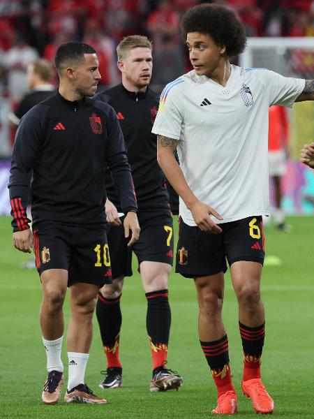 Hazard, Witsel, De Bruyne e Ferreira Carrasco aquecem antes de jogo da Bélgica na Copa do Qatar - JACK GUEZ / AFP