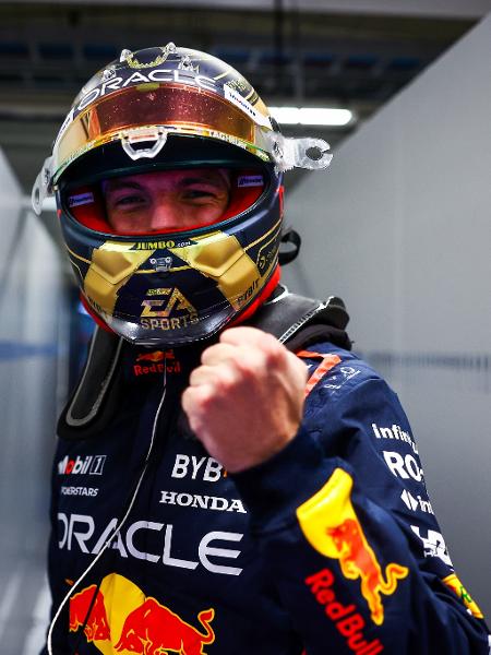 Max Verstappen comemora a pole para o GP São Paulo, em Interlagos