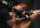 André Mascote lamenta demissão de rival após mordida no UFC: 'Chateado'