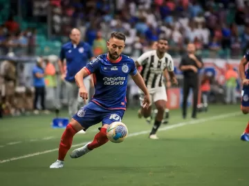 Com um a mais, Bahia marca no fim e elimina o Botafogo da Copa do Brasil