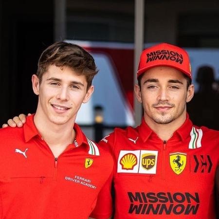 Arthur e Charles Leclerc correrão juntos pela Ferrari na F1