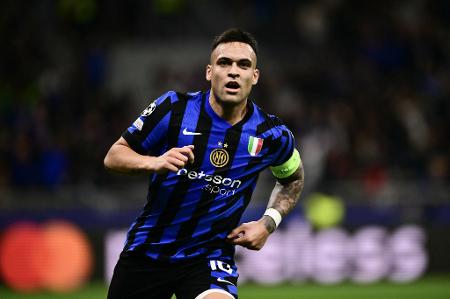 Lautaro Martínez comemora gol marcado pela Inter de Milão contra o Barcelona, na semifinal da Champions League Lautaro Martínez comemora gol marcado pela Inter de Milão contra o Barcelona, na semifinal da Champions League