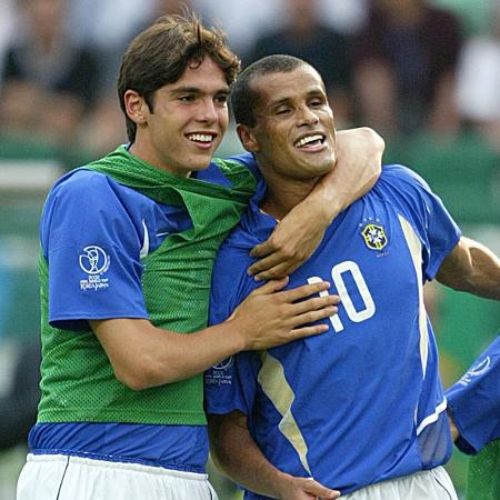 Rivaldo rasgou elogios a Kaká e sugeriu o ex-companheiro de seleção para ajudar Ancelotti - Richard Sellers/Sportsphoto/Allstar via Getty Images