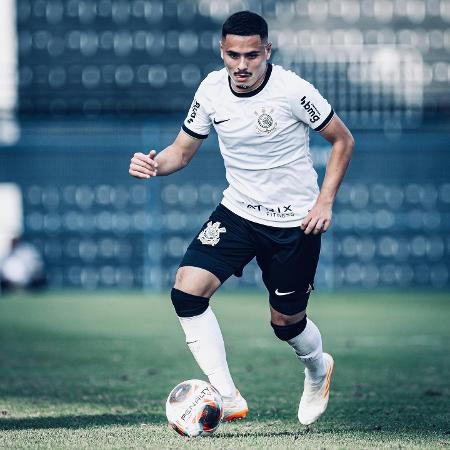 Thomas Agustín tem contrato com o Corinthians até dezembro de 2025 Thomas Agustín tem contrato com o Corinthians até dezembro de 2025