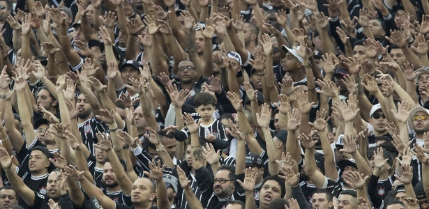 Torcida do Corinthians é uma das que costuma gritar "ô, bicha" em tiros de meta - Daniel Augusto Jr/Agência Corinthians 