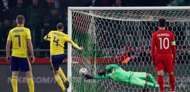 Suécia venceu a Turquia por 1 a 0, com gol de pênalti de Granqvist - Murad Sezer/Reuters