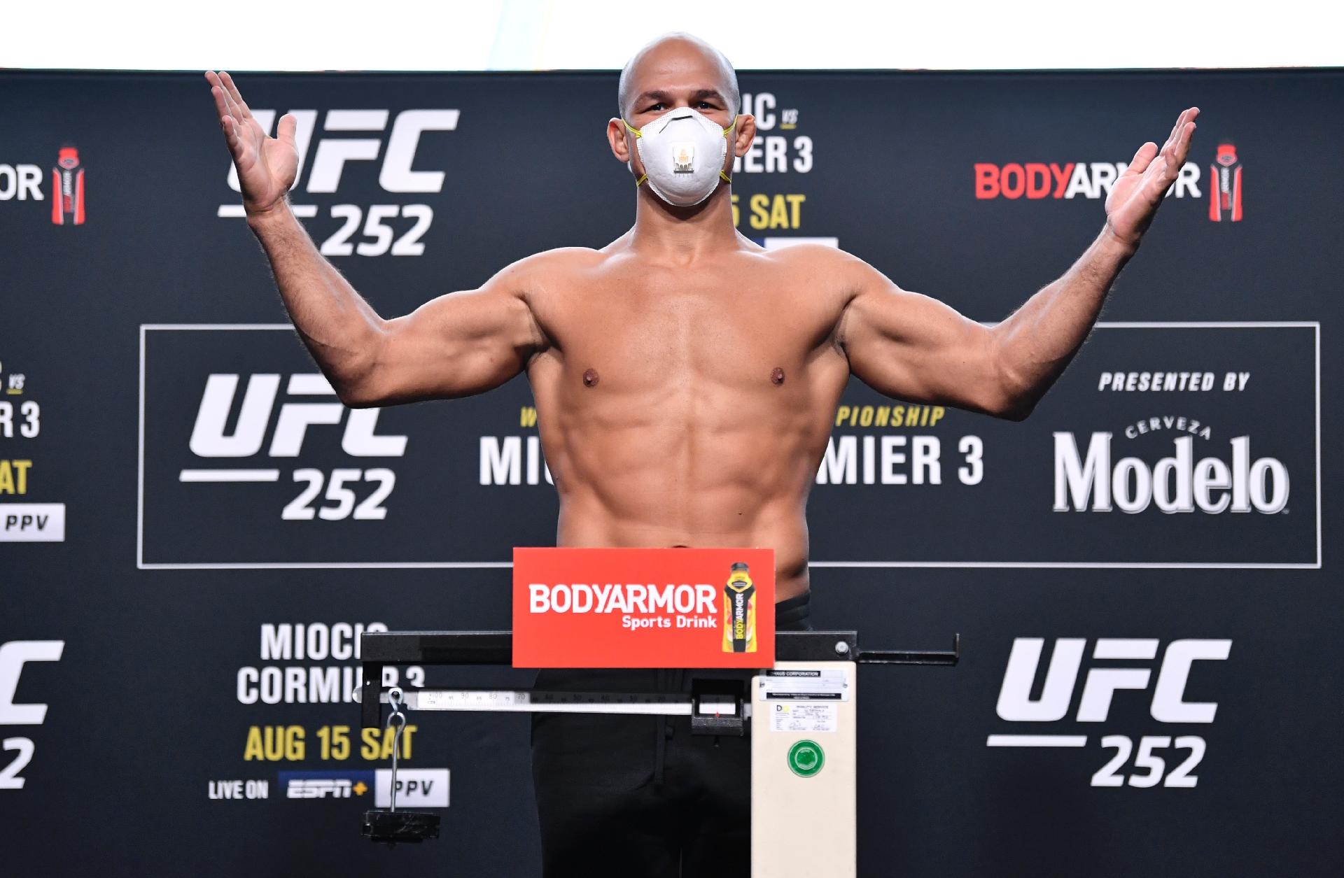 Ufc 252 Cigano Ainda Espera Lutar Pelo Titulo Quando Nao Pensar Mais Nisso Paro
