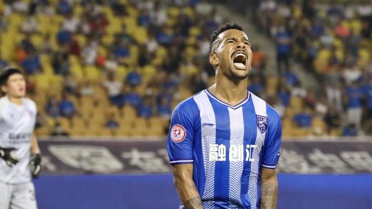 Ademilson (Wuhan Three Towns) - Divulgação - Divulgação