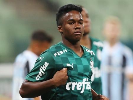 Com golaço do meio de campo, Verdão vence Corinthians no primeiro Derby da  final do Paulista Sub-17 – Palmeiras