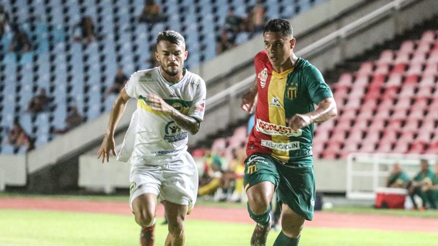 Pará, lateral esquerdo do Sampaio Corrêa, na final do Campeonato Maranhense, contra o Cordino  - Ronald Felipe/Sampaio Corrêa 