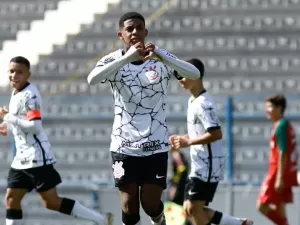 Corinthians renova contrato de Gui Negão, destaque do sub-20