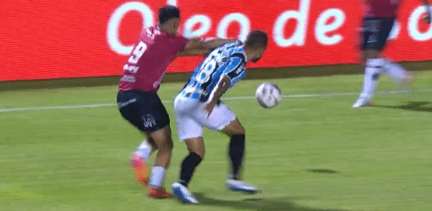 ESTREIA TRUNCADA NO GAUCHÃO! Grêmio empata em jogo marcado por poucas chances e muitas faltas!