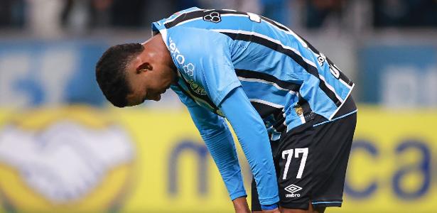 Grêmio é eliminado da Sul-Americana após empate com Alianza e problemas com Barcos