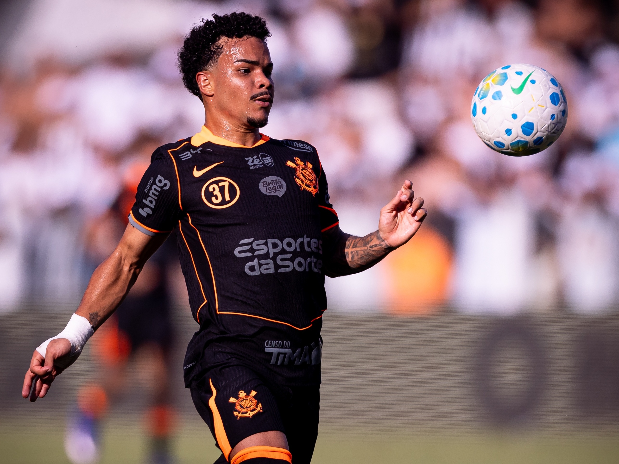 Volta de Kaio César faz Diniz ter trunfo pedido por Dorival no Corinthians