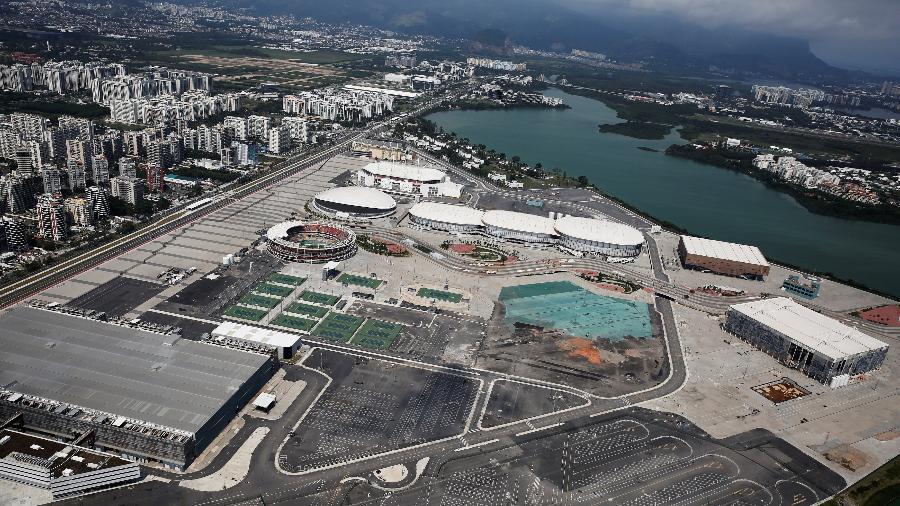Vista aérea do Parque Olímpico da Rio-2016; favela ficava ao lado do local - Nacho Doce/Reuters