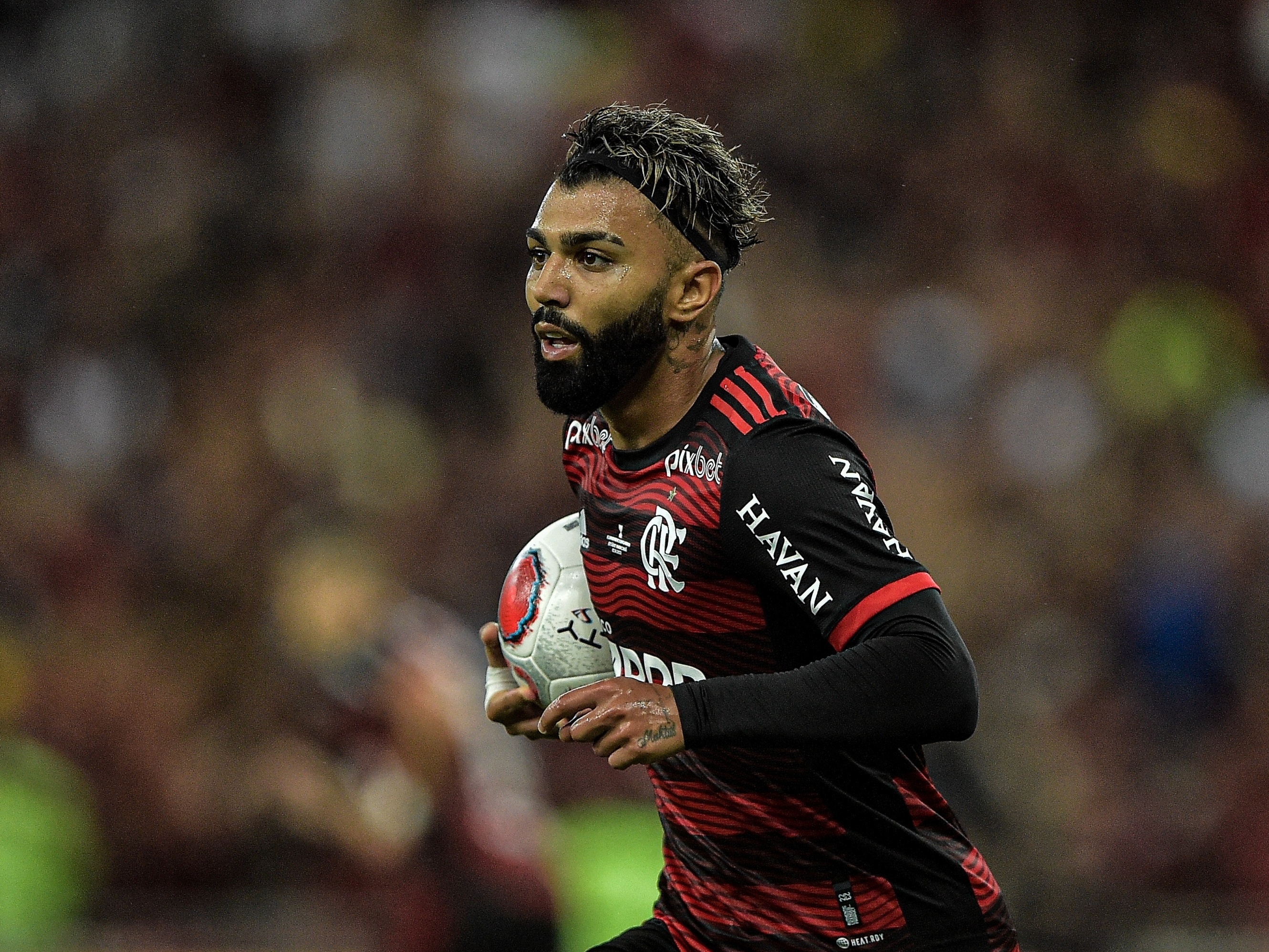 Gabigol chega à nona artilharia na carreira, a quinta com a camisa do Flamengo