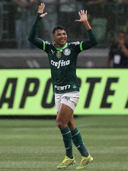 Rony, do Palmeiras, comemora gol sobre o São Bernardo, pelas quartas de final do Paulistão - Cesar Greco/Palmeiras/by Canon