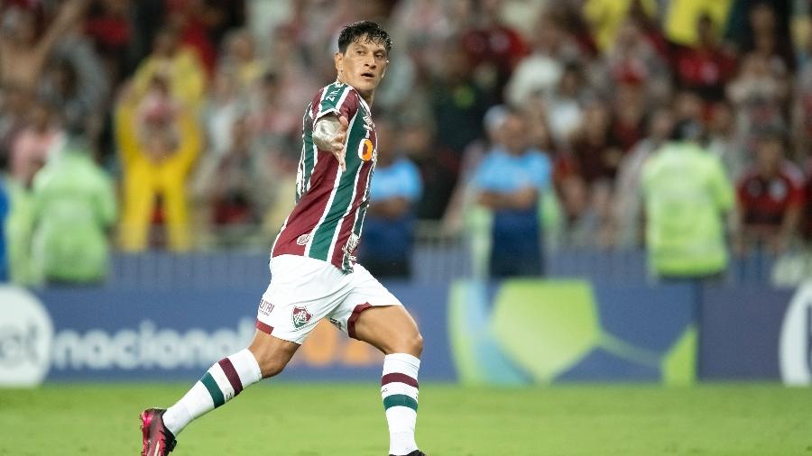 Cano, do Fluminense, comemora após marcar gol - Jorge Rodrigues/AGIF