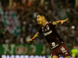 Fortaleza anuncia Diogo Barbosa, ex-Fluminense