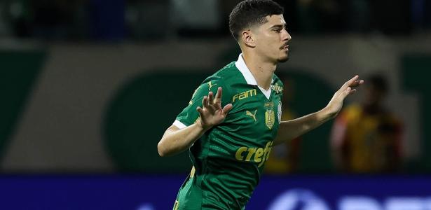 Palmeiras promove estreia de Rômulo contra o Inter e Abel pede cautela.