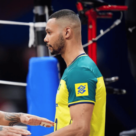 Alan, oposto da seleção brasileira de vôlei