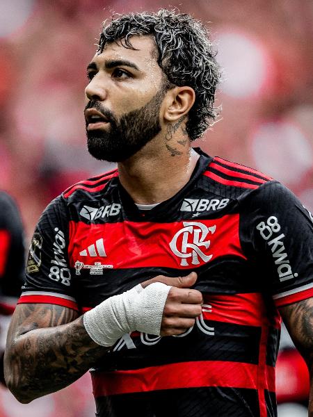 Gabigol, do Flamengo, comemora gol marcado sobre o Atlético-MG em partida da Copa do Brasil