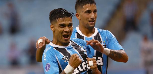 Grêmio mantém invencibilidade na Sul-Americana com vitória sobre Atlético Grau e estrangeiros em destaque