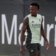 Mundial: Militão será relacionado pelo Real e pode fazer 1º jogo após lesão