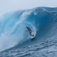 Dia 1 em Teahupo'o tem show de Slater, Pupo eliminado e bateria paralisada