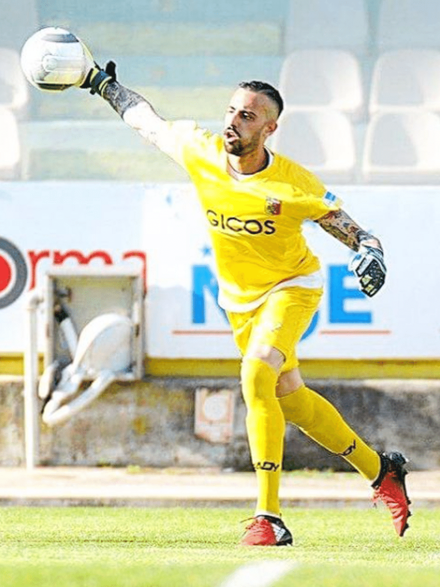 Goleiro de 28 anos morre de leucemia - Esportes - Diário de Canoas