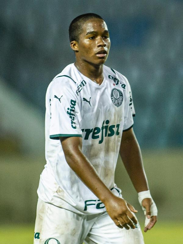 Endrick, jogador do Palmeiras, em jogo contra o Oeste, na Arena Barueri, pela Copa São Paulo 2022. 19/01/2022