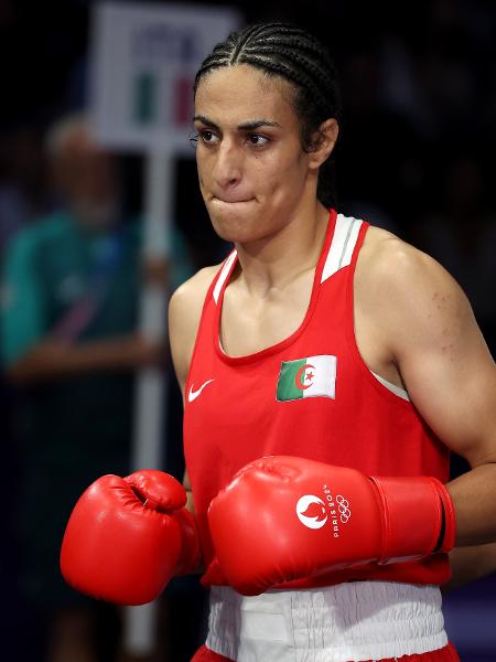 Imane Khelif, boxeadora da Argélia que venceu a italiana Angela Carini nas Olimpíadas de Paris 2024