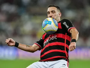 Flamengo tem novidade no meio em decisão contra o Peñarol; veja escalações