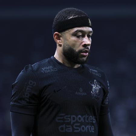 Memphis durante jogo entre Corinthians e Fluminense no Brasileirão Memphis durante jogo entre Corinthians e Fluminense no Brasileirão